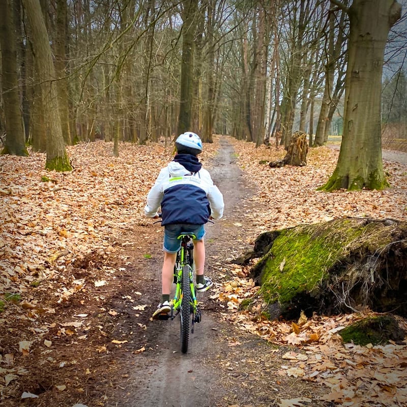 Featured image for “10-jarige Belgische jongen fietst alleen naar Rome”